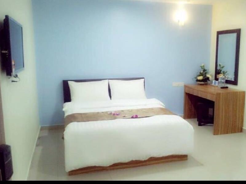 Brezza Hotel Lumut Exterior foto
